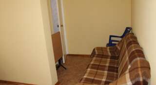 Гостевой дом Inn Laguna Саки Стандартный трехместный номер-3